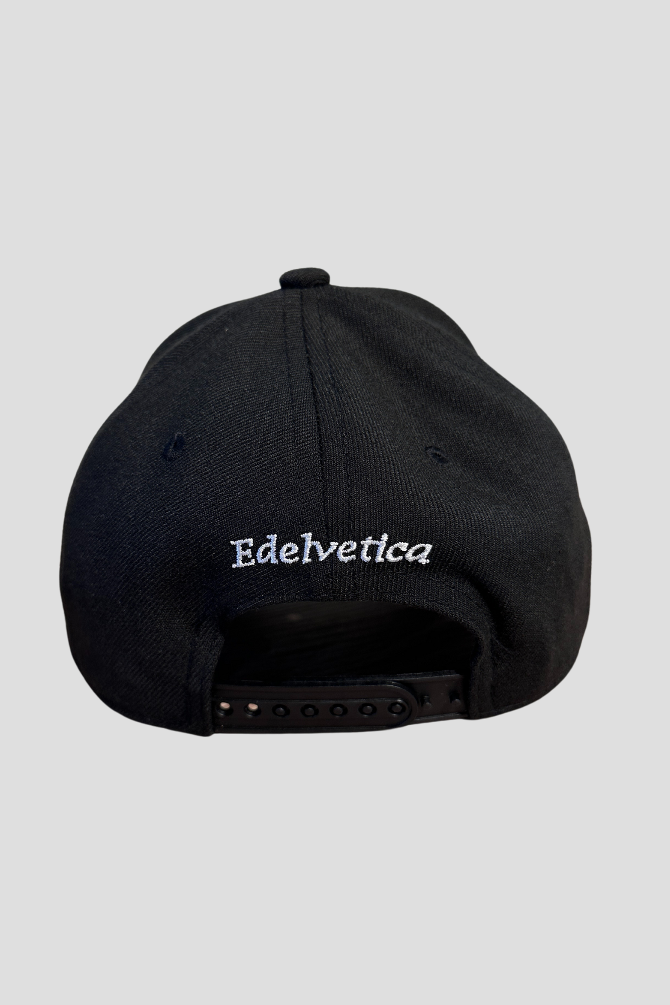 Cap Edelweiss Edelvetica - Hochwertige Stretch Polyester Cap mit einzigartigem Edelweiss Design, erhältlich in verschiedenen Farbkombinationen
